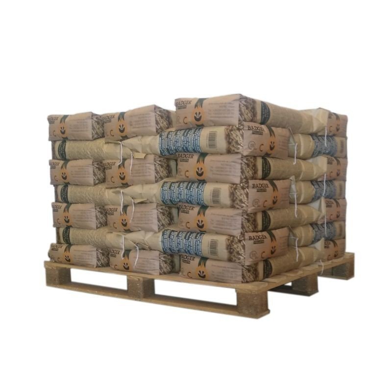 Holzpellets Badger – halbe Palette mit 35 Säcken à 15 kg
